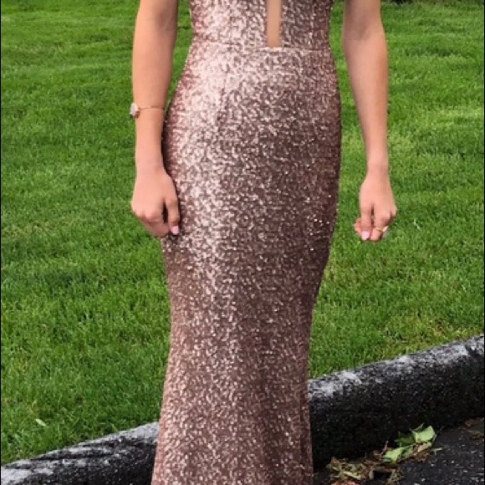 Dress the Population prom dress